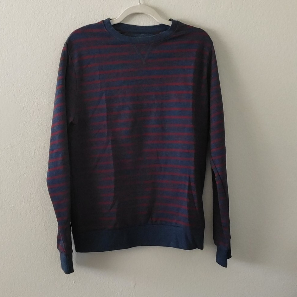 Men's sweater